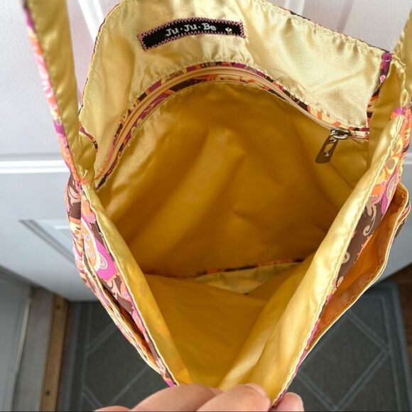 Ju-Ju-Be Pink/Orange/Brown Paisley Floral Lightweight Everyday Tote Bag - Picture 10 of 11